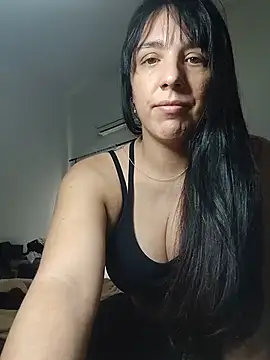 Snapshot of mel_stron chatting on 05/15/26, 06:15 mel stron online show from 05/15/26, 06:15
