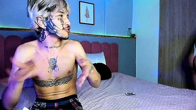 MidnightSinners online show from 04/02/26, 12:41