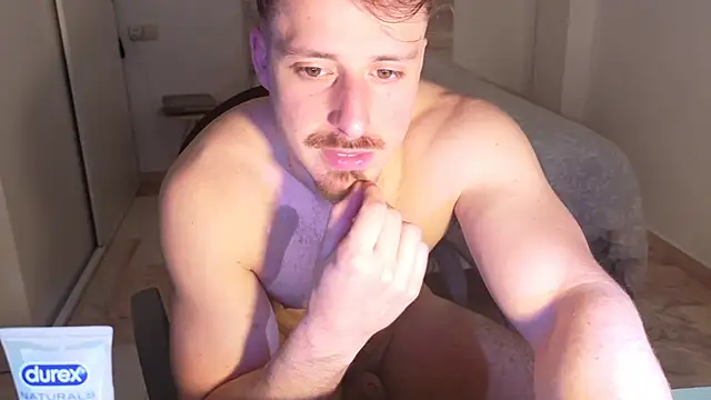 zeusoctavian1 online show from 04/24/26, 03:14