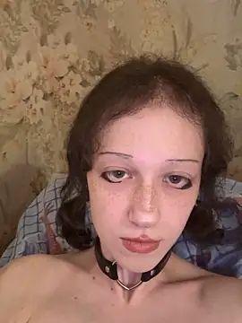 AmanitaXXX69 online show from 04/16/26, 07:42