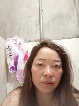 Yellow-pink online show from 05/09/26, 10:26