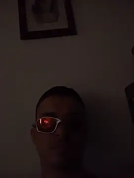 Snapshot of Chachiboo chatting on 04/16/26, 01:01 Chachiboo online show from 04/16/26, 01:01