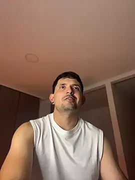 TroyeSavage online show from 04/20/26, 12:02