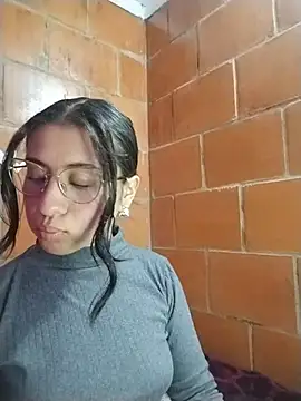 Amanda x1 online show from 04/13/26, 08:03