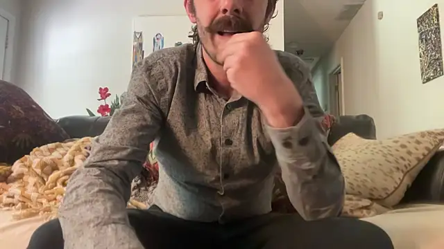 RawSlutMaker online show from 04/21/26, 08:01