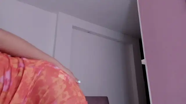 savhannacruzs online show from 03/18/26, 01:47