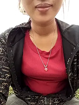 Rosie-LoveU online show from 03/26/26, 02:39