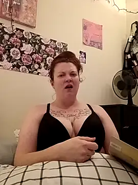 Sluttynoel online show from 05/01/26, 10:36