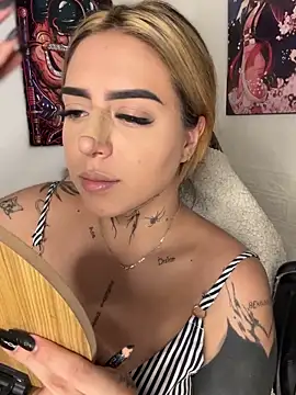 CarolQueen1  online show from 04/04/26, 01:41