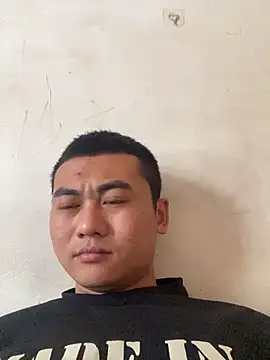 xiaocui06 online show from 04/03/26, 06:44