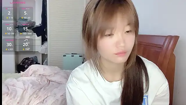 Snapshot of D-Wanming chatting on 04/14/26, 07:14 D-Wanming online show from 04/14/26, 07:14