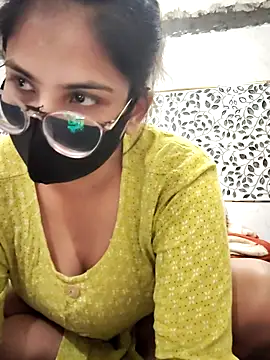 miss juliya online show from 04/14/26, 05:30