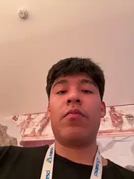 uunico22anni online show from 03/10/26, 08:41