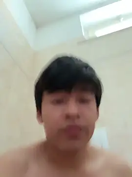 uunico22anni online show from 04/29/26, 07:12