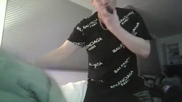 Snapshot of occasionalride1 chatting on 03/12/26, 01:50 occasionalride1 online show from 03/12/26, 01:50