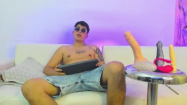 ThomasThundr online show from 04/14/26, 06:30