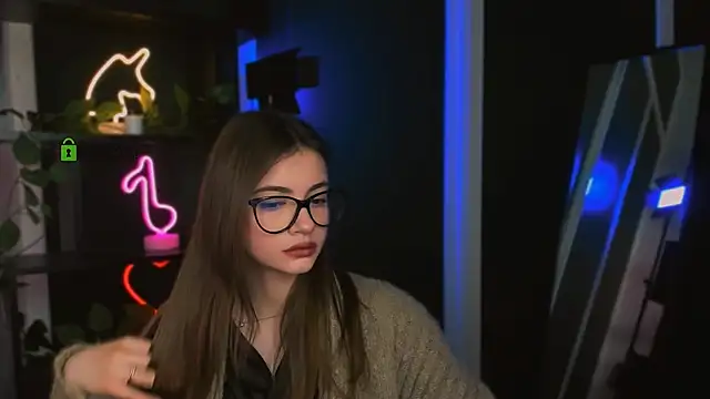 mia bamby1 online show from 04/04/26, 05:38