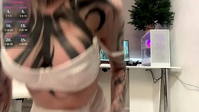 KizzieSherbert online show from 03/24/26, 01:16