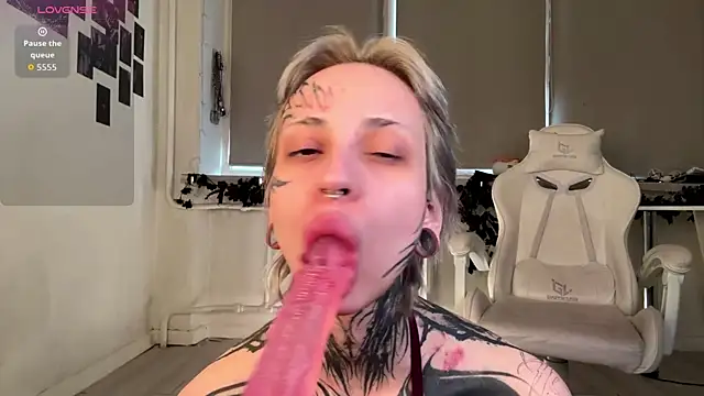 KizzieSherbert online show from 05/10/26, 01:38