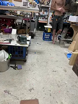 wasntevenme online show from 05/18/26, 06:19