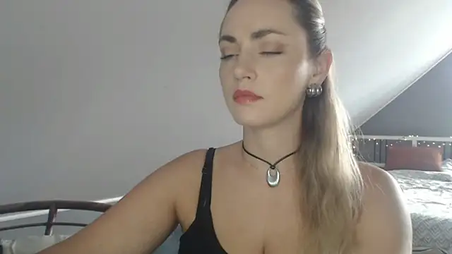 ScarlettSensitive online show from 06/30/26, 07:31