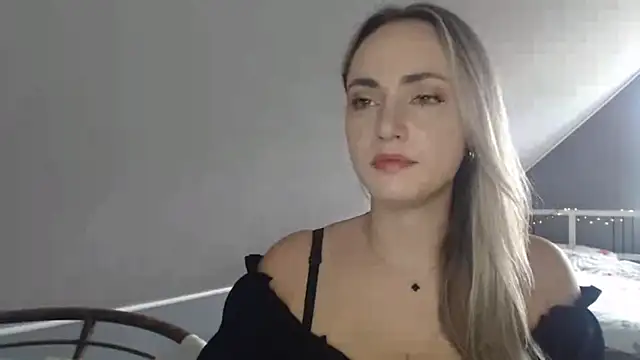 ScarlettSensitive online show from 07/07/26, 07:23