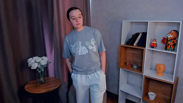 MikiBallance online show from 03/10/26, 05:34