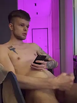 gentle-mikey online show from 04/18/26, 07:40