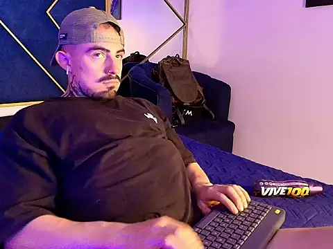 Dallas Whitee online show from 03/19/26, 06:56