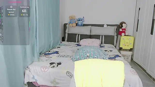 Snapshot of maryxiang chatting on 03/17/26, 11:02 maryxiang online show from 03/17/26, 11:02