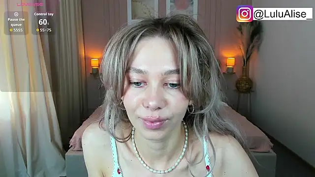 LuluAlis online show from 04/03/26, 01:20