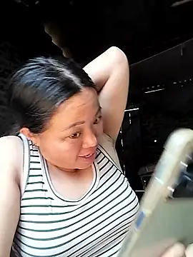 Min-in online show from 04/06/26, 04:46