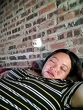 Min-in online show from 05/06/26, 05:46