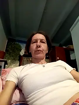 Tania9876 online show from 04/16/26, 08:09