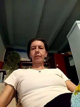 Tania9876 online show from 04/28/26, 06:02