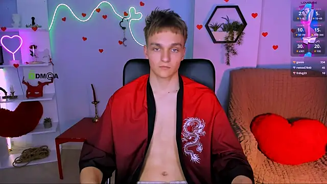 Snapshot of john_lik chatting on 04/13/26, 02:11 john lik online show from 04/13/26, 02:11