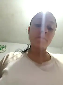 Scarlet Passion online show from 04/10/26, 12:05