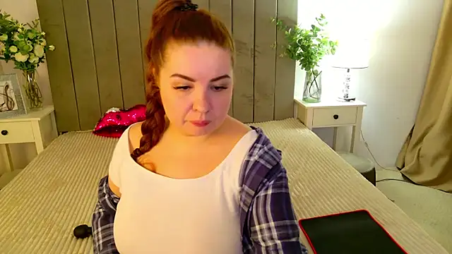 Snapshot of Riises chatting on 03/21/26, 07:46 Riises online show from 03/21/26, 07:46