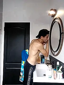 Snapshot of LiL-DRapXXX chatting on 03/17/26, 09:34 LiL-DRapXXX online show from 03/17/26, 09:34