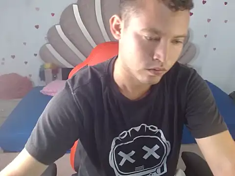 Snapshot of sven_fox723 chatting on 03/16/26, 01:04 sven fox723 online show from 03/16/26, 01:04