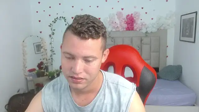sven fox723 online show from 05/13/26, 01:41