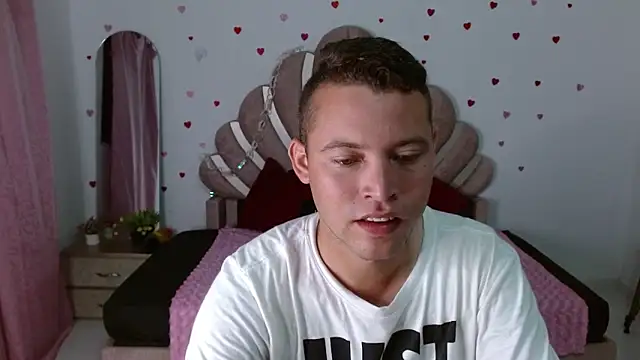 sven fox723 online show from 05/16/26, 01:10