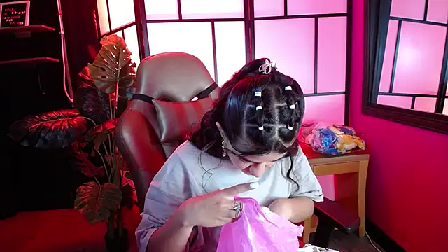 Snapshot of Catalina_soul chatting on 04/07/26, 01:00 Catalina soul online show from 04/07/26, 01:00