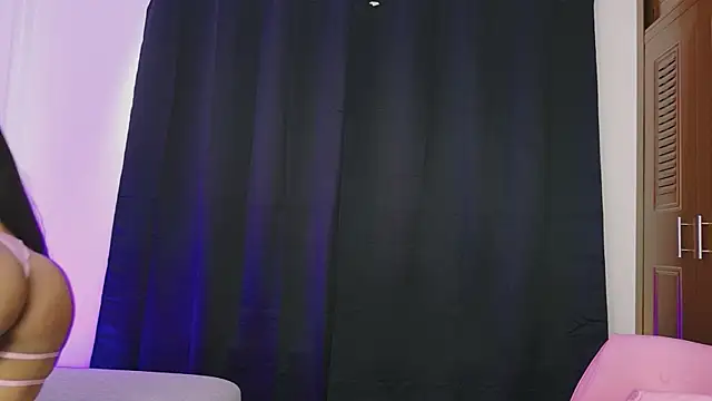 kittymyers online show from 04/10/26, 01:38