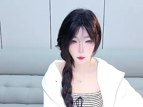 Snapshot of Tiantian9191 chatting on 03/19/26, 05:28 Tiantian9191 online show from 03/19/26, 05:28