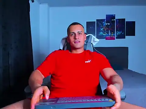 Snapshot of Steve_Dennis chatting on 04/02/26, 01:36 Steve Dennis online show from 04/02/26, 01:36