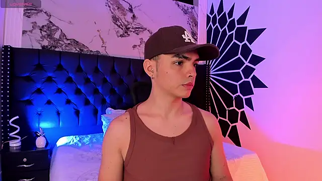 NicoKinggs  online show from 04/27/26, 11:52