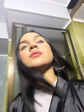 Bella-Ferrer online show from 03/13/26, 06:14