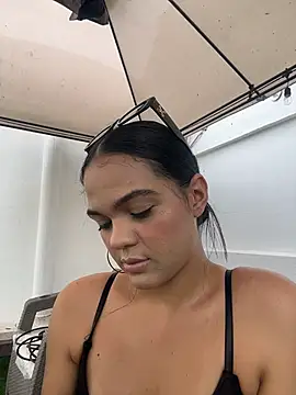 Bella-Ferrer online show from 03/19/26, 06:12