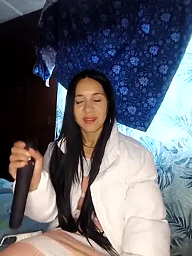 Camillemonroe  online show from 03/17/26, 12:52